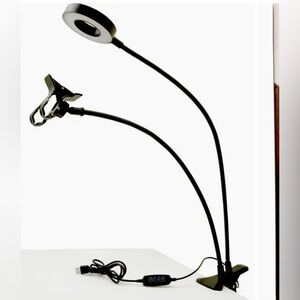 Live Streaming Kit Phone Holder plus light USB powered fits all phones